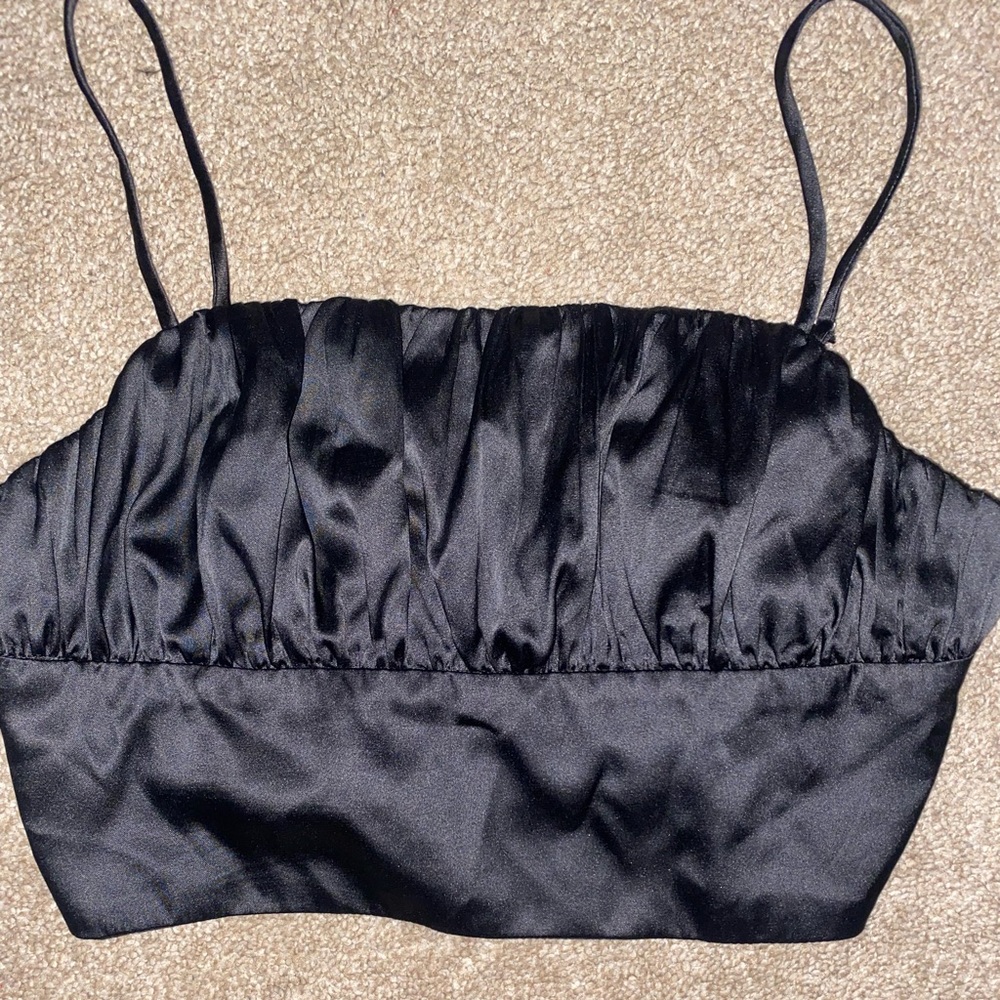 Brand. Ew with tags, Forever 21, silk, black crop top.